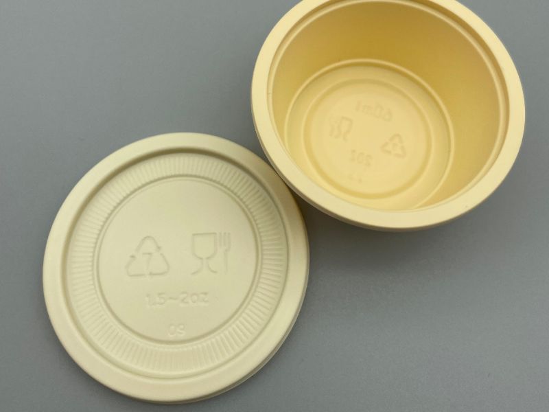 2OZ Cornstarch container with lid2